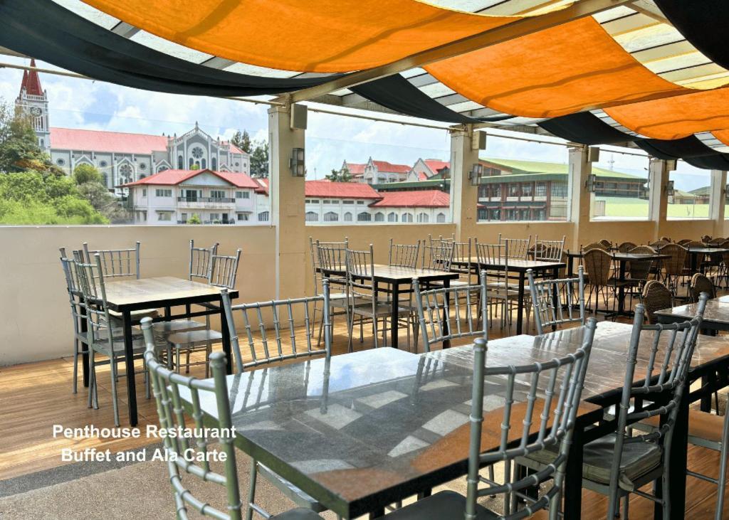 Citylight Hotel Baguio City Esterno foto
