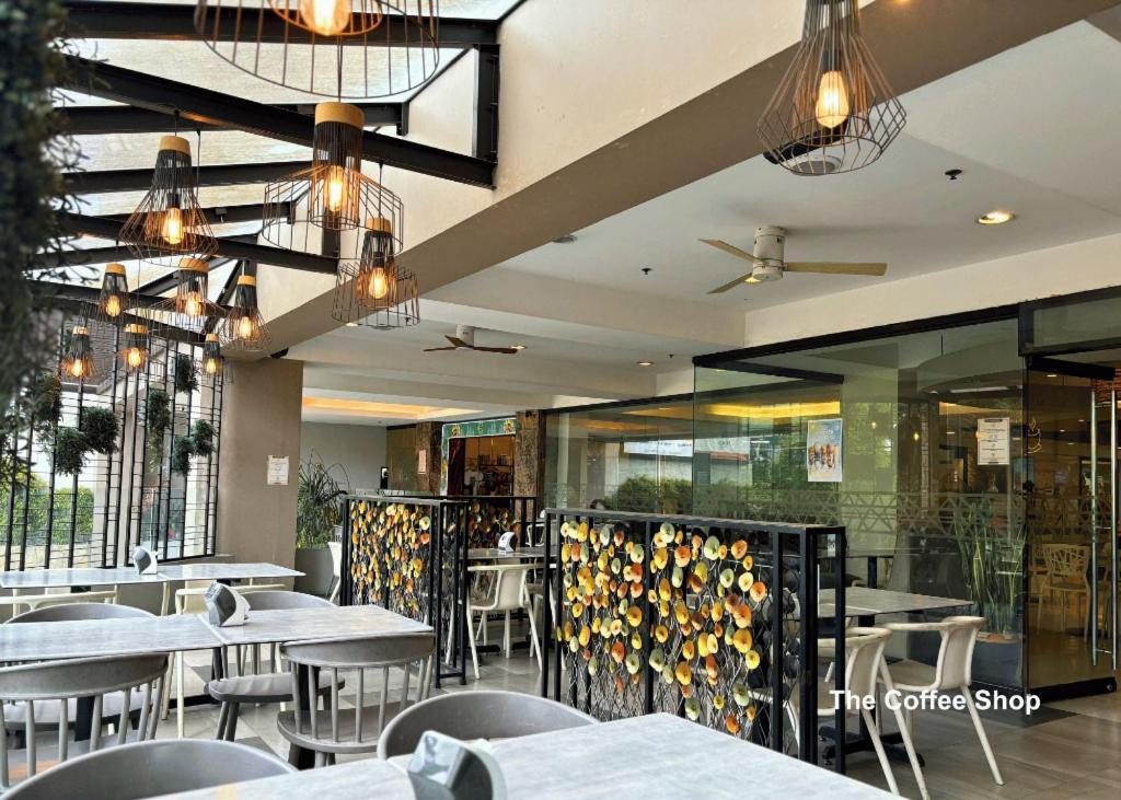 Citylight Hotel Baguio City Esterno foto
