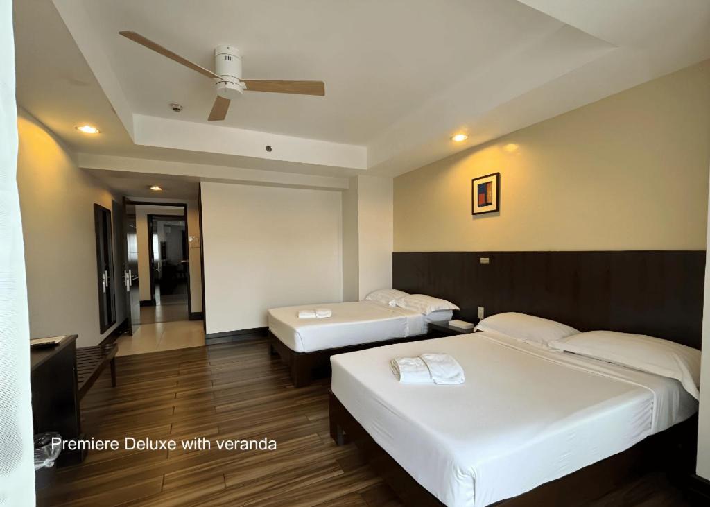 Citylight Hotel Baguio City Esterno foto
