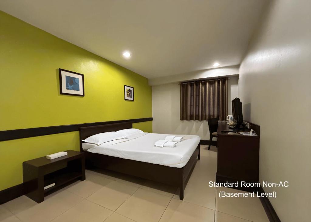 Citylight Hotel Baguio City Esterno foto