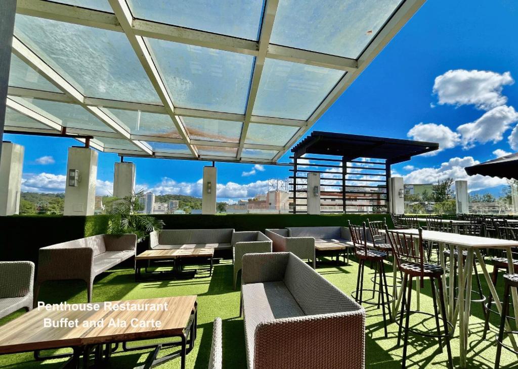 Citylight Hotel Baguio City Esterno foto