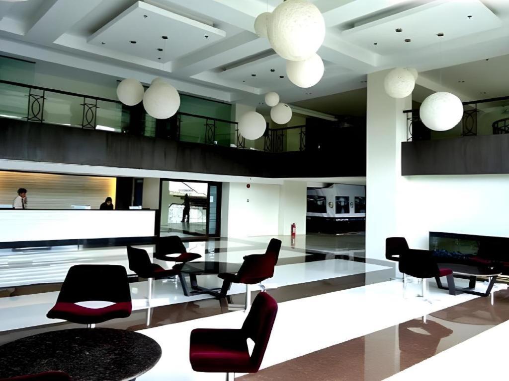 Citylight Hotel Baguio City Esterno foto